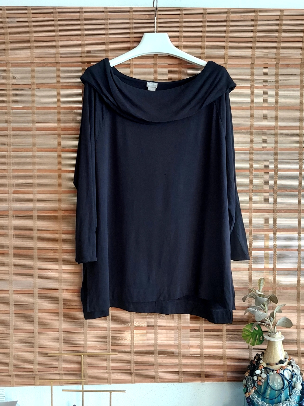 Women's Black Off-Shoulder Long Sleeve Top Size 3